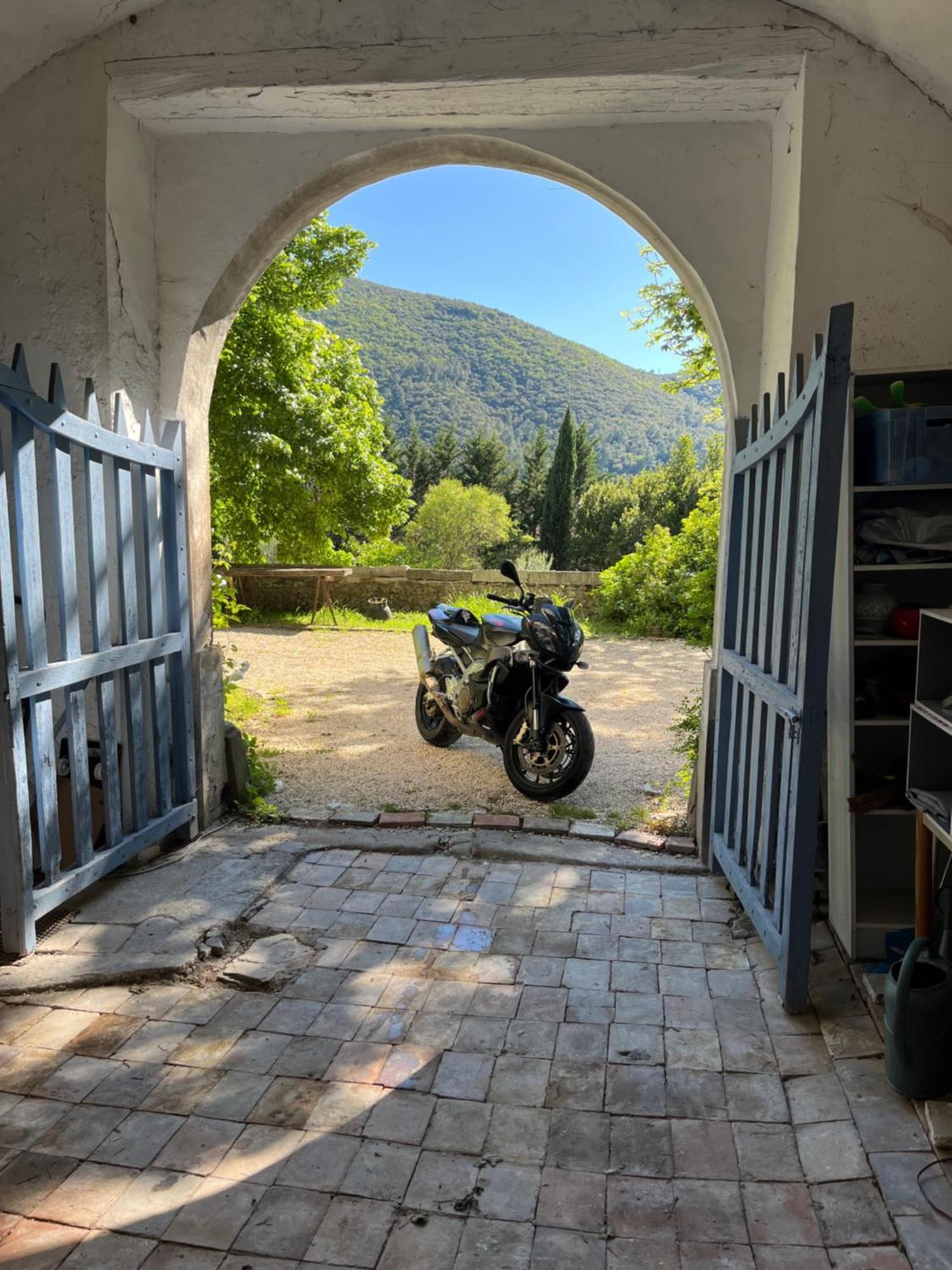 Les Dames De Saint Florent Exterior photo